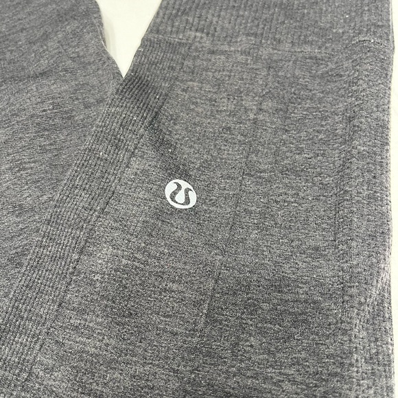 Lululemon Women’s Leggings Full Length  Size 4 Gray Yoga Running - Picture 2 of 10